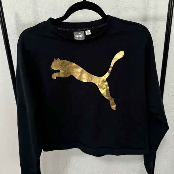 Puma Tops - Puma Cropped Sweatshirt
